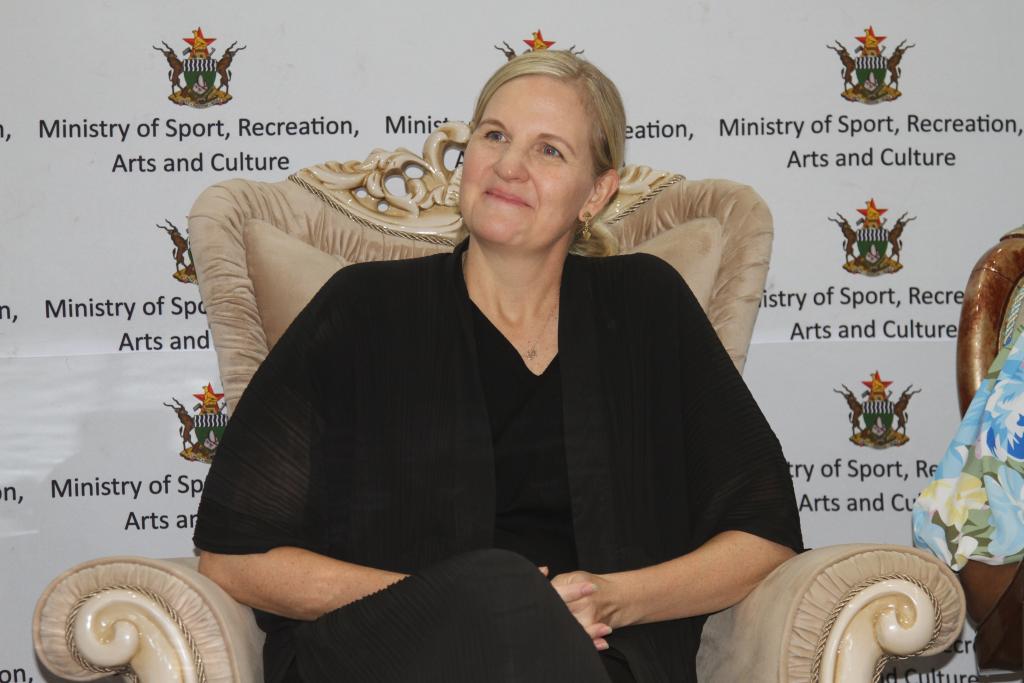 一切始于9岁那一瞥——考文垂的破界人生与体育理想(图7)