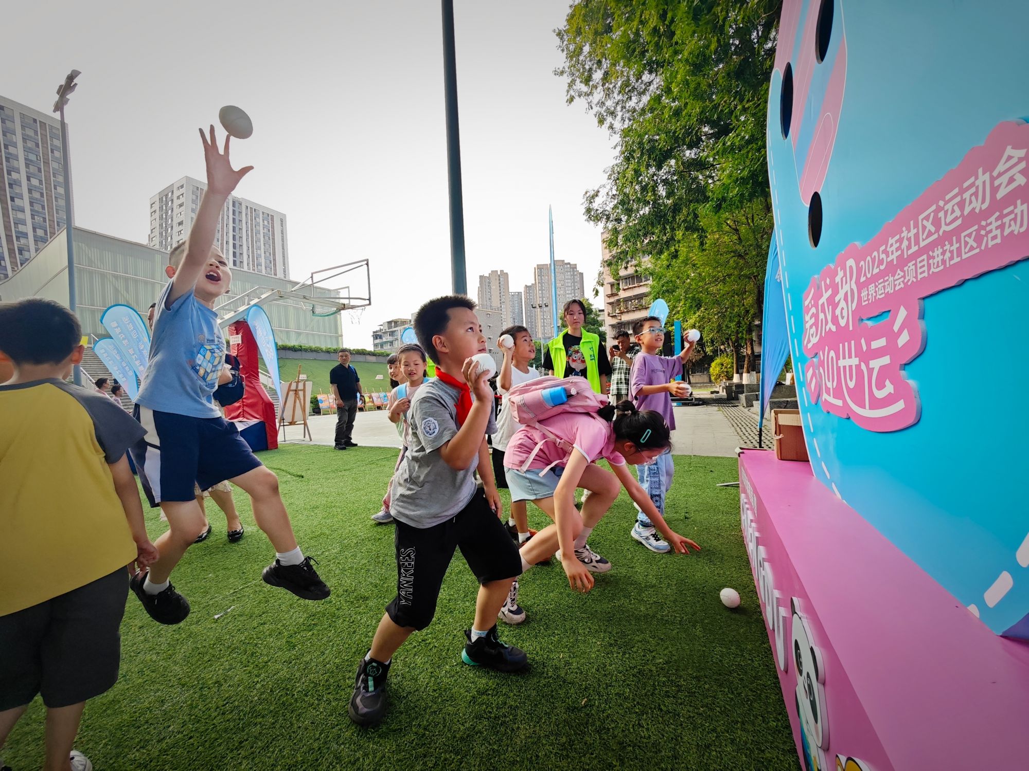 34个国际赛事项目沉浸式体验社区变身“迷你世运会”(图2)
