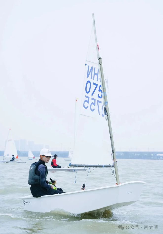 西太湖第三届水上运动季启幕江苏省帆船俱乐部联赛开赛！(图6)