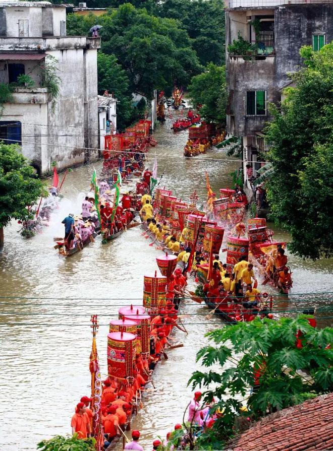 九游app：扒龙舟：南粤“水上F1”的财富、拼搏与宗族传承(图5)