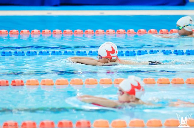 逐浪儿童节！第35届上海市“六一”娃娃游泳比赛来了(图4)