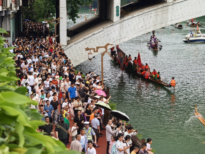 铜仁碧江龙舟：一场演绎非遗与传承的“水上传奇”(图5)