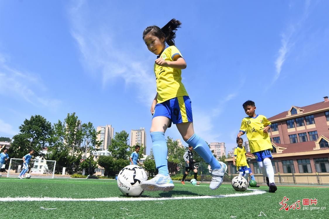 九游体育：多彩体育 乐享运动(图2)