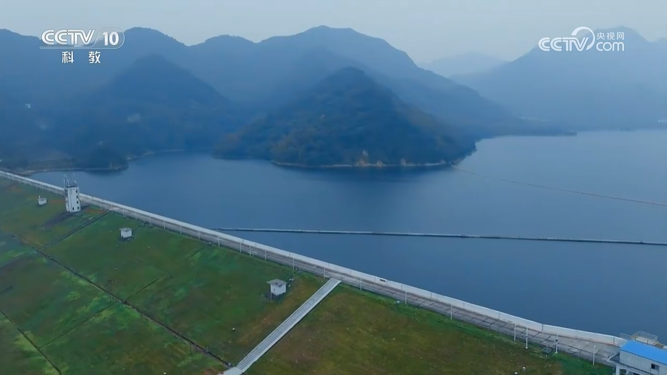 九游官网入口:沿着纬度听中国|庐山西海:山水间的岁月情长(图3)