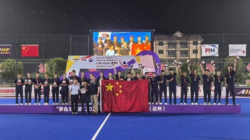 九游官网入口：首届U18曲棍球亚洲杯达州落槌 中国女队银彩绽放 达州融出新精彩(图2)