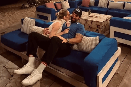 凡妮莎·柯比谈孕期体验:你可以边怀孕边拍《神奇四侠(图3)