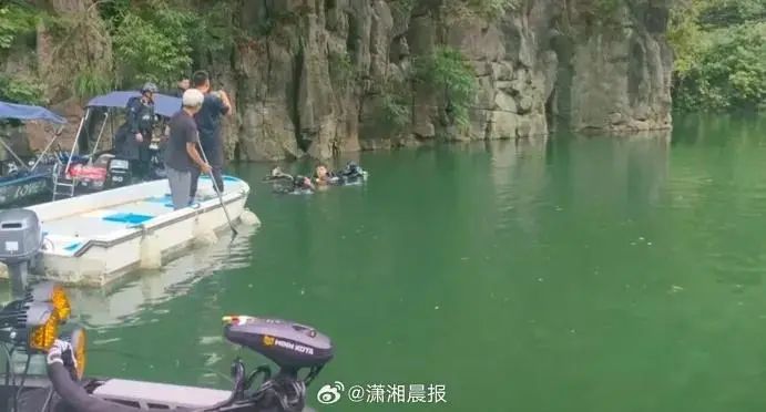 九游app:7点出发|女子面试竟被殴打致骨折!涉事面试官已被警方刑拘(图4)