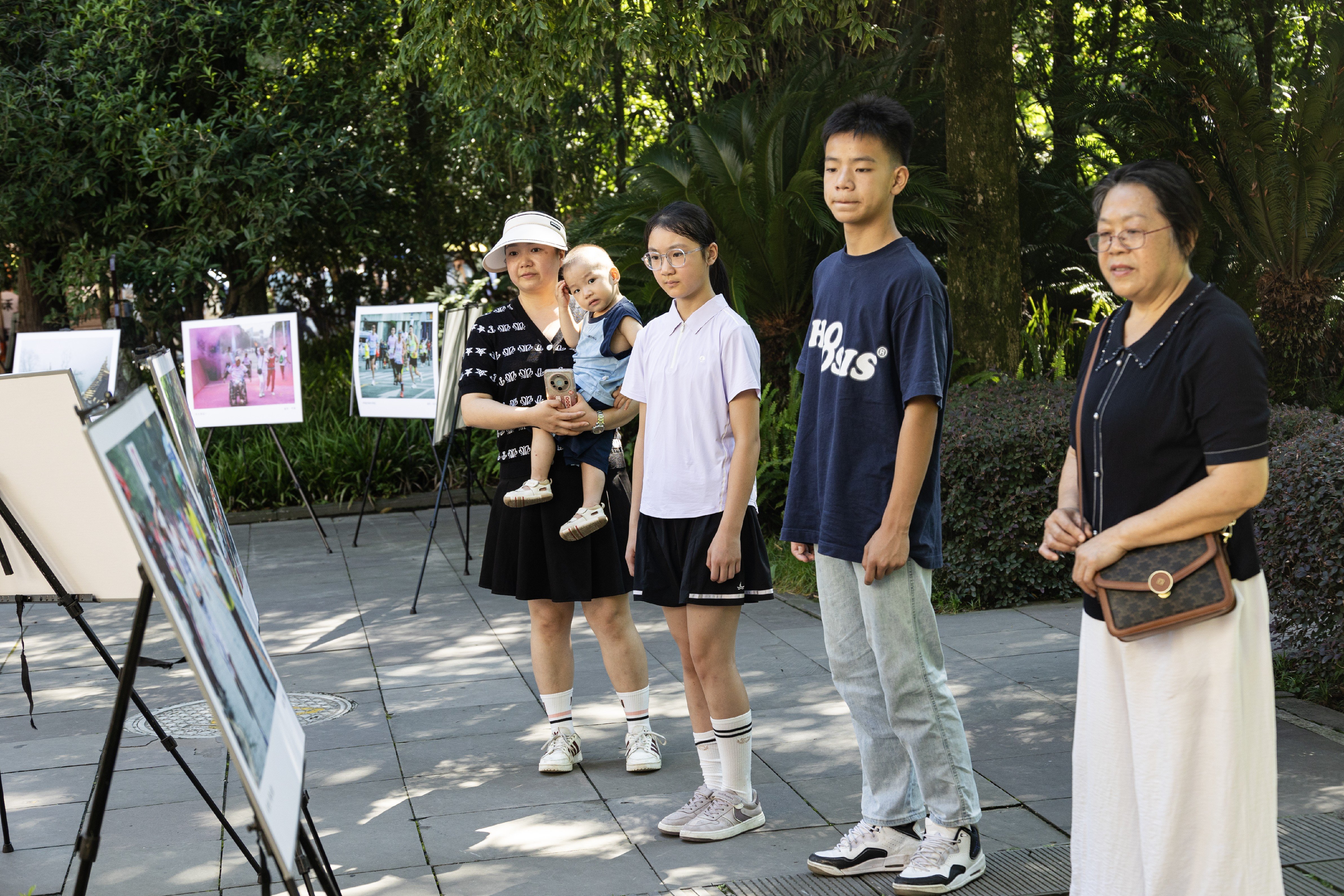 九游体育：“艺”起迎世运・万千气象新主题摄影展启幕 镜头下的都江堰邀您共赏(图8)