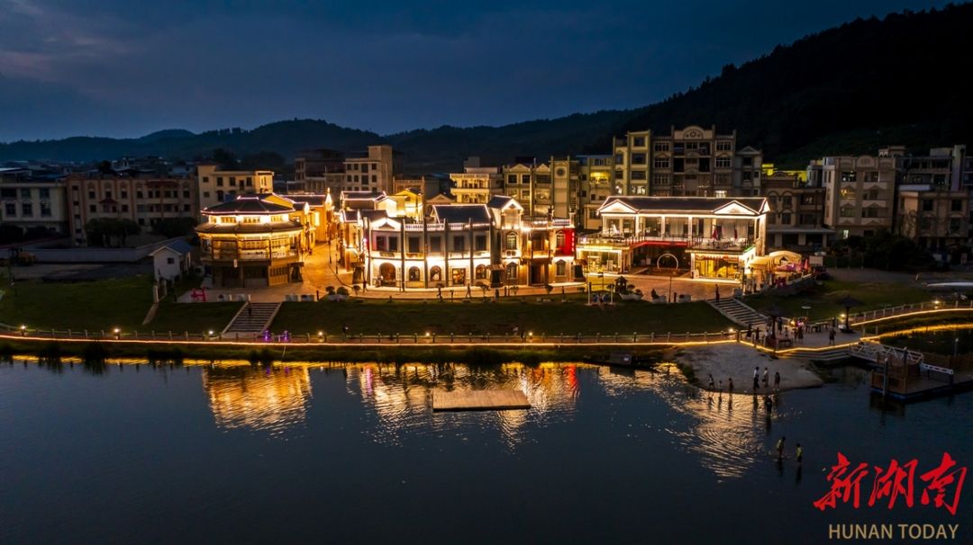 九游官网入口：大湖新记丨天子湖上好冲浪(图8)