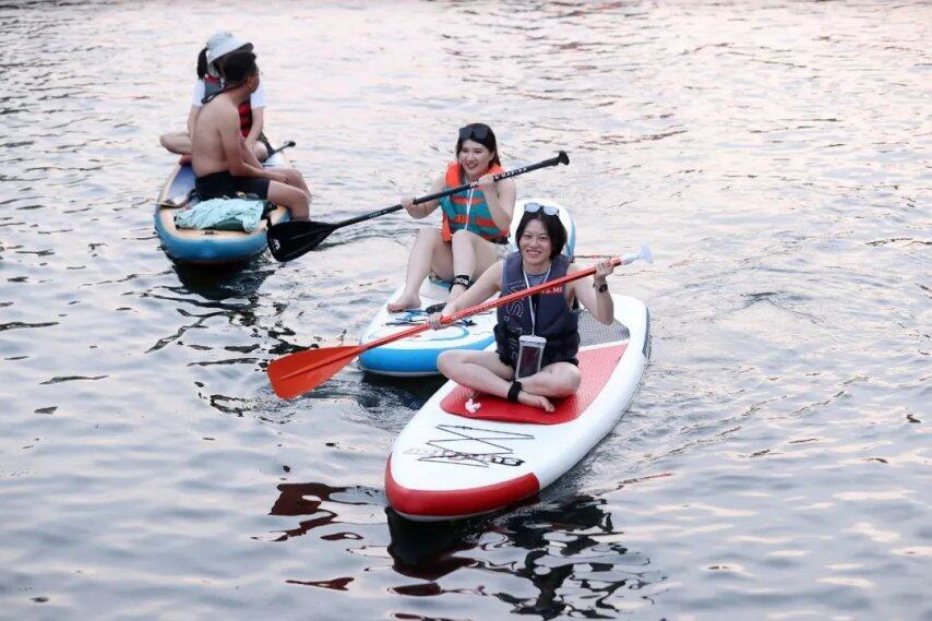 九游官网入口:“每天被抢空”年轻人买爆“划水神器”有商家销量狂增100多倍(图3)