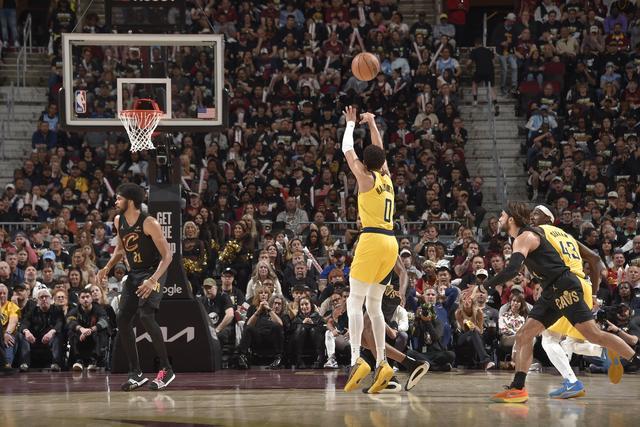 薪火相传：连续两年挺进东决！印城再现1314年荣光(图9)