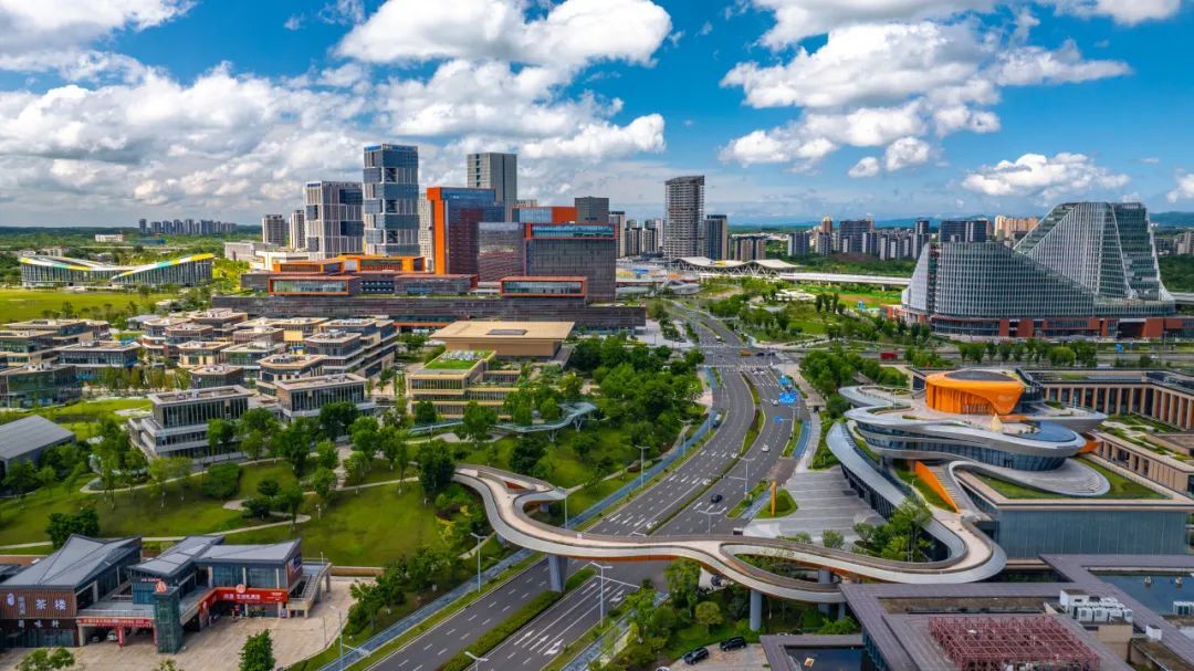 在成都世运会这个场馆 三个项目连破13项世界纪录(图2)