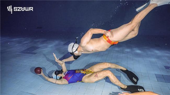 九游官网入口:中国深圳队首战国际水下橄榄球公开赛跻身前五(图2)