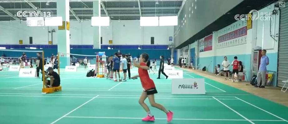 体育惠民既有“温度”也有“活力” 赛事热潮涌动成为不可忽视的“经济新力量”(图3)