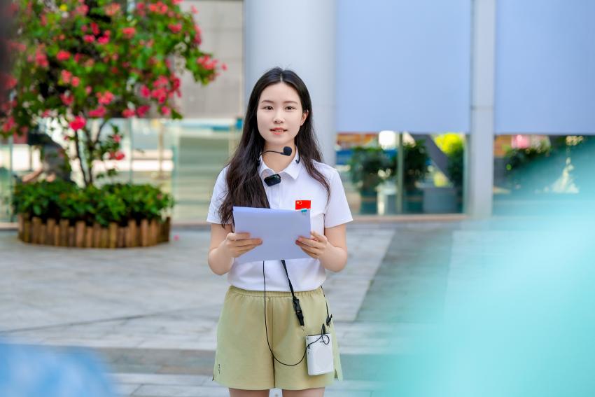 与世界冠军“面对面”!42位海外青年侨领沉浸式体验全运乐趣(图3)