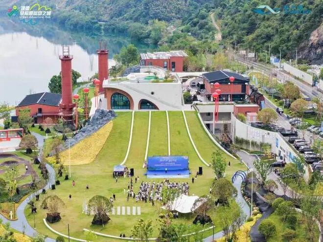 九游app:全国首个!42米深!昨天开玩!(图10)