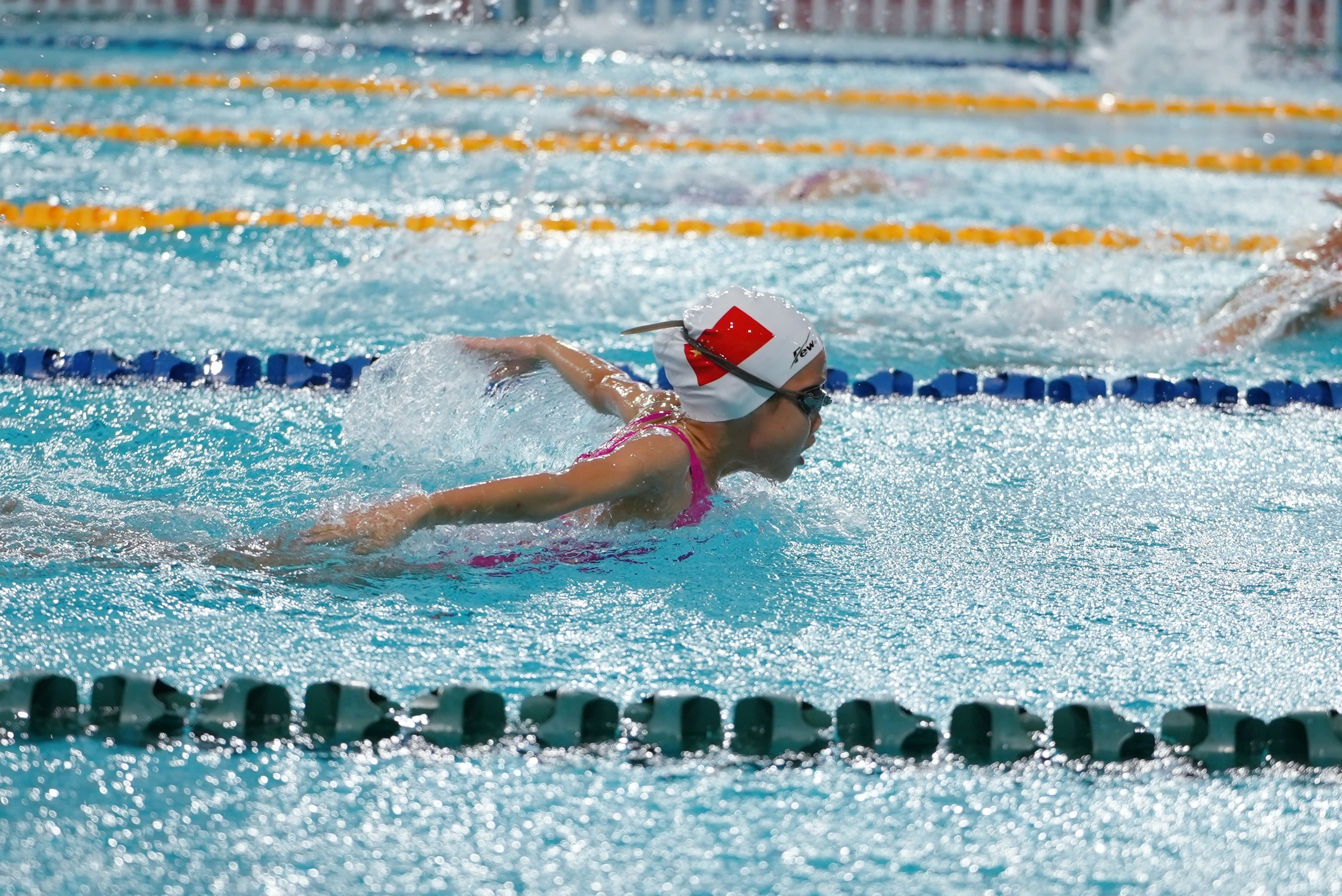 嘉兴450余名“小飞鱼”们在桐乡上演浪花对决～(图4)