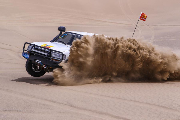 【文体艺苑】直播平台将教室画面当直播内容 专家：侵犯隐私(图7)