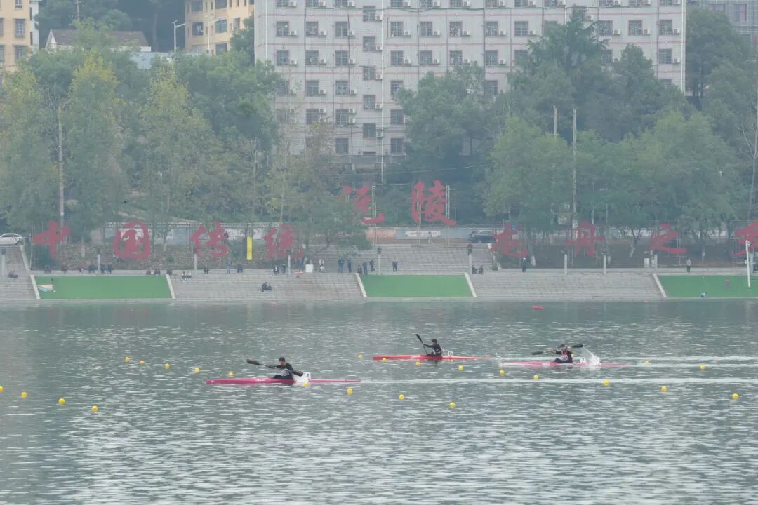 九游app：湘伴丨国家级的水上赛事缘何花落这座湖南山城？(图4)