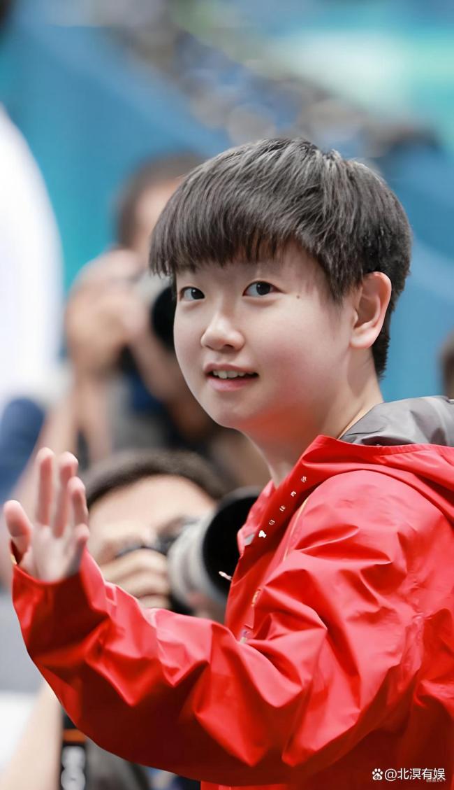 孙颖莎出任Keep品牌代言人 光不只照亮赛场(图4)