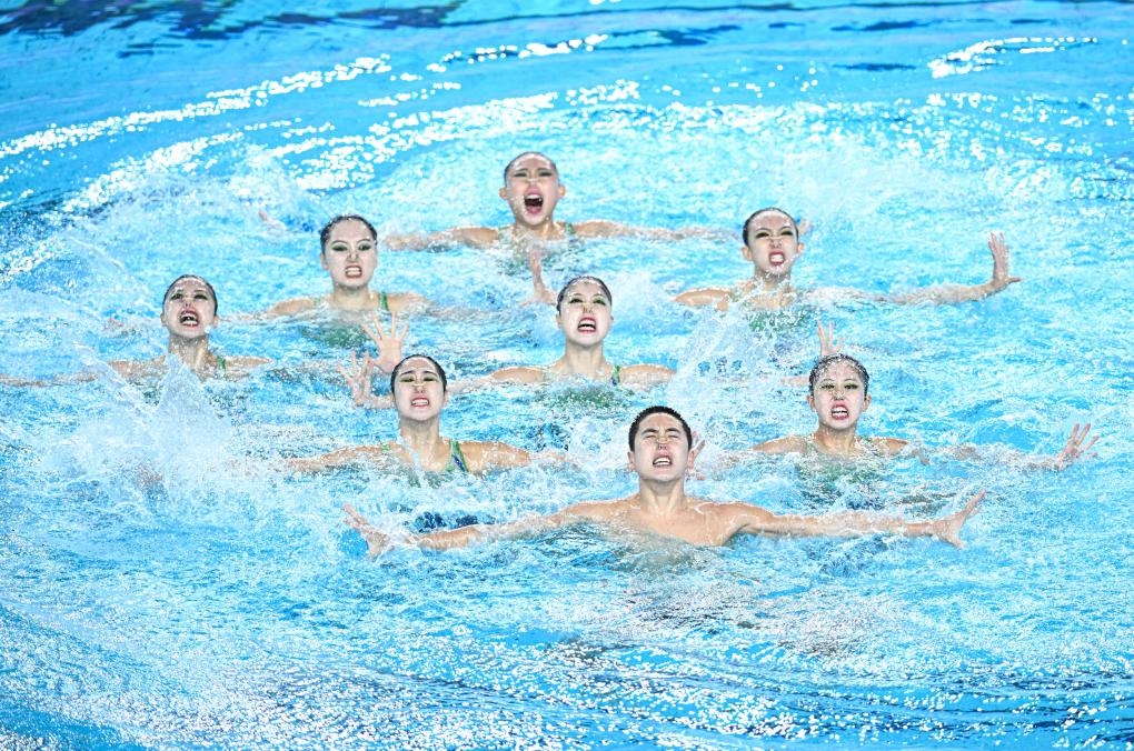 九游体育:全运会|花样游泳为啥有男队员?(图1)