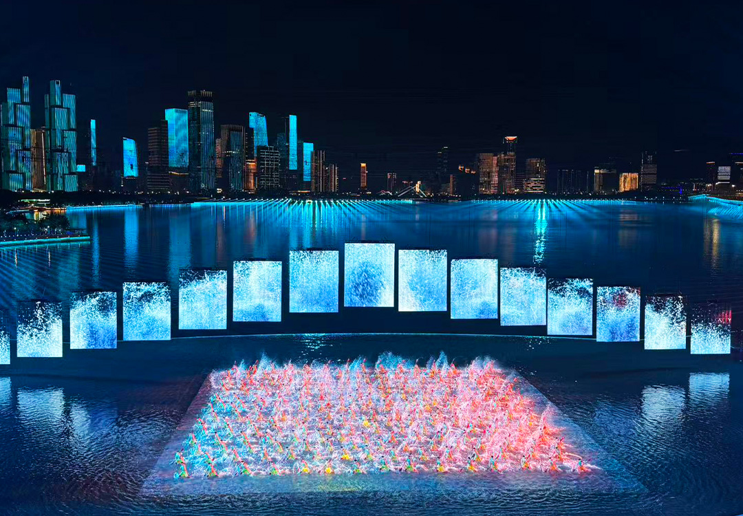 九游app：十五运会完美落幕巴可点亮水中“纸型舞台”惊艳创意(图10)