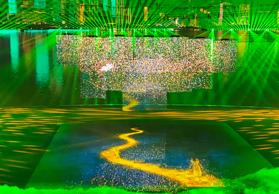 九游app：十五运会完美落幕巴可点亮水中“纸型舞台”惊艳创意(图11)