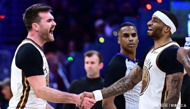 勇士获残阵福利斯潘塞三场狂砍52分+关键三分转正已定(图4)