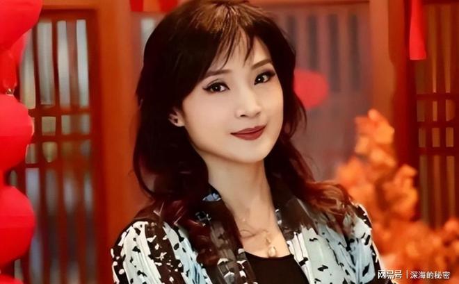 九游app:她58岁仍是干净之身至今没谈过恋爱除非是最爱不然不会献身(图35)