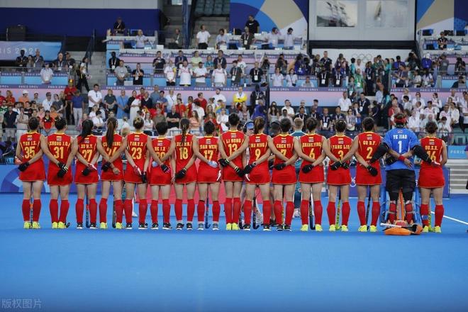 九游app：奥运曲棍球疯狂一夜：决赛诞生!中国女曲4-3比利时+PK四冠王冲首金(图2)