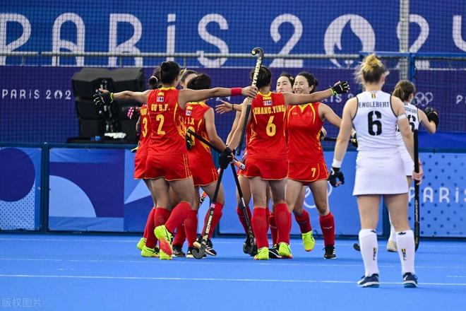 九游app：奥运曲棍球疯狂一夜：决赛诞生!中国女曲4-3比利时+PK四冠王冲首金(图5)