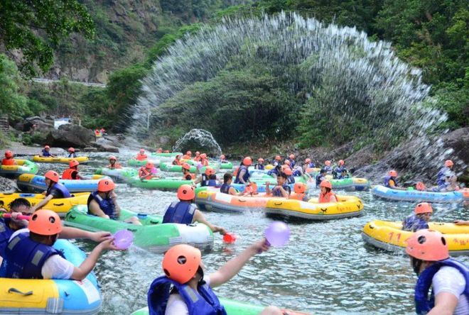 2025年清远漂流亲子攻略：广东省文旅厅认证生态安全双优选！(图4)
