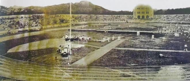 九游app：人文青岛之青岛与海半是山海馈赠半是全民热情——体育设施的变迁以及体育之城的密码(图2)