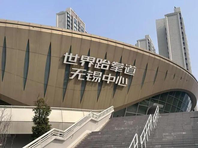 九游官网入口:体育脉动新江苏③|赛事经济乘势而上体育产业深度融入发展大局(图3)