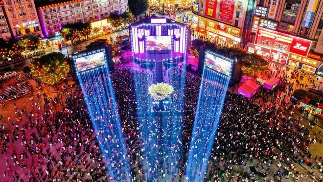 九游app:擎旗领航风正劲 奋楫扬帆启新程(图5)