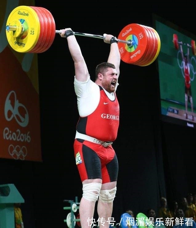 九游app：赴冬奥之约 享足球盛宴——2026年体育大赛前瞻(图1)