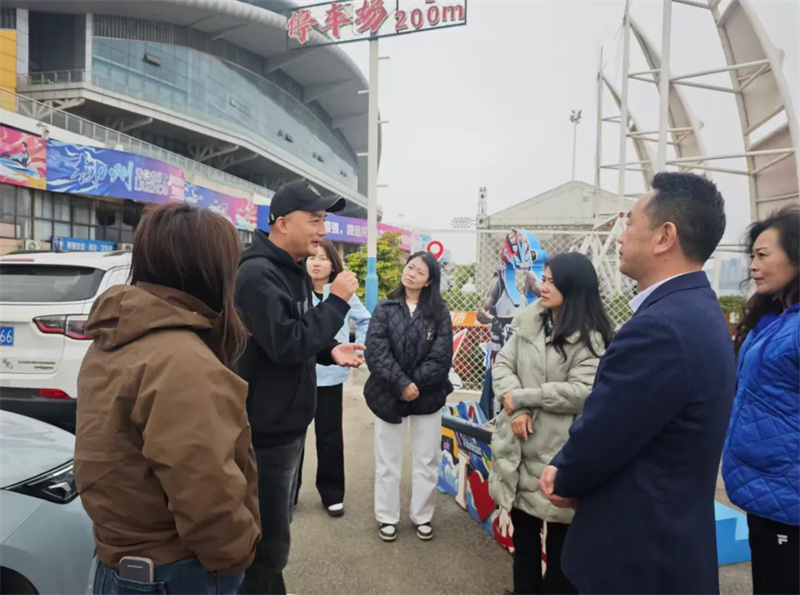 汉江潮涌连柳江 体育交流促发展——湖北省襄阳市鱼梁洲经济开发区考察团一行来柳考察调研水上运动发展(图2)
