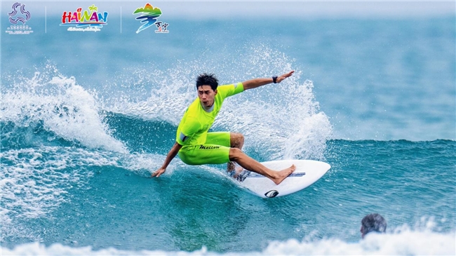 浪尖竞逐启新程 2026年全国冲浪冠军赛暨亚运会冲浪项目选拔赛万宁圆满落幕(图1)