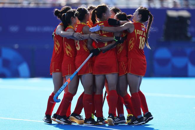 曲棍球女子14决赛:中国3-2爆冷澳大利亚挺进四强马宁破门(图1)