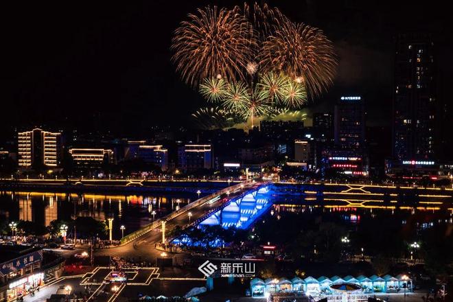 冠军是TA!这场龙舟赛太燃了!多图来袭速看→(图2)