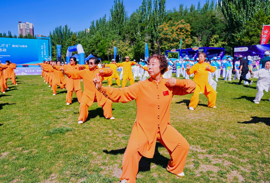 解锁健康生活新范式！这场体育嘉年华出彩又出圈(图2)